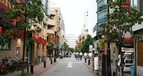 正面にある道へ入ります。【画像】