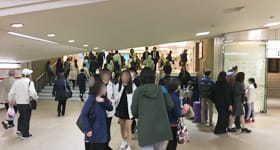 そのまま直進してください。【画像】