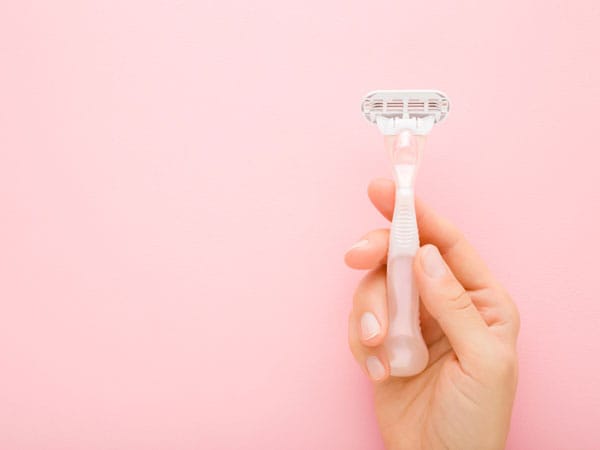 肌に刺激を与えないようにする【画像】