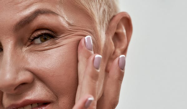 品川スキンクリニックおすすめの目の下のたるみ治療と料金【画像】