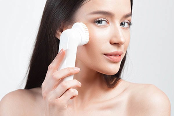 毛穴ブラシの使用【画像】