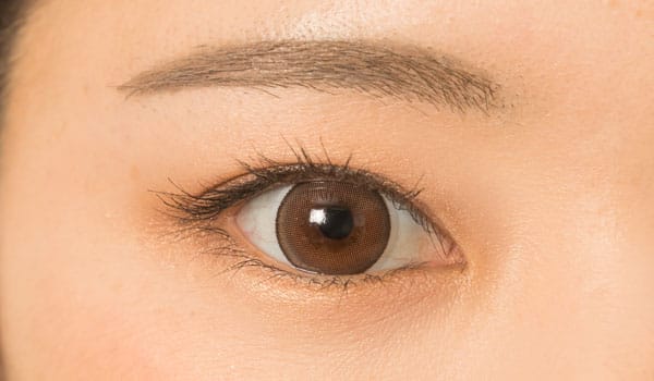 奥二重とは【画像】