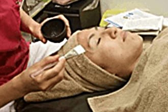 Step.3 薬剤の塗布【画像】