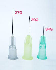 極細針を使用し痛みを軽減